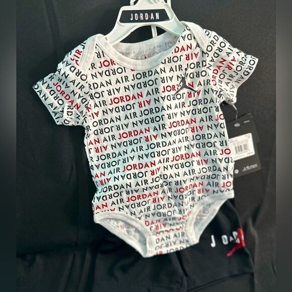 NWT 2 Piece Jordan Set (6 Months) - Picture 1 of 3
